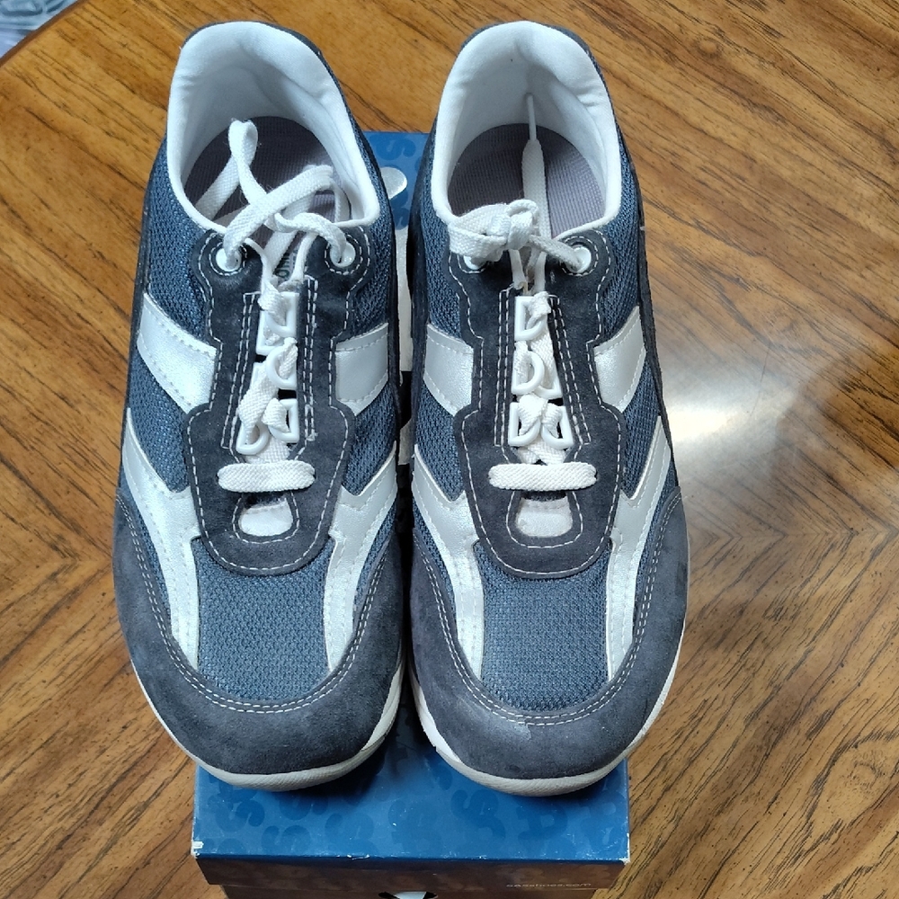 SAS Men's Gray and White Sneakers